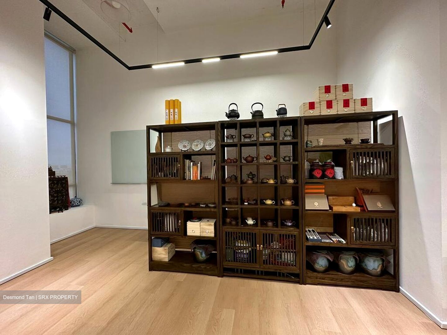 Parc Esta (D14), Office #473990311